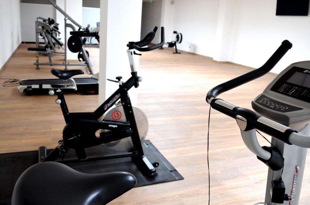 Wellness Hotel Mestska Plavaren Trebisov Eksteriør billede